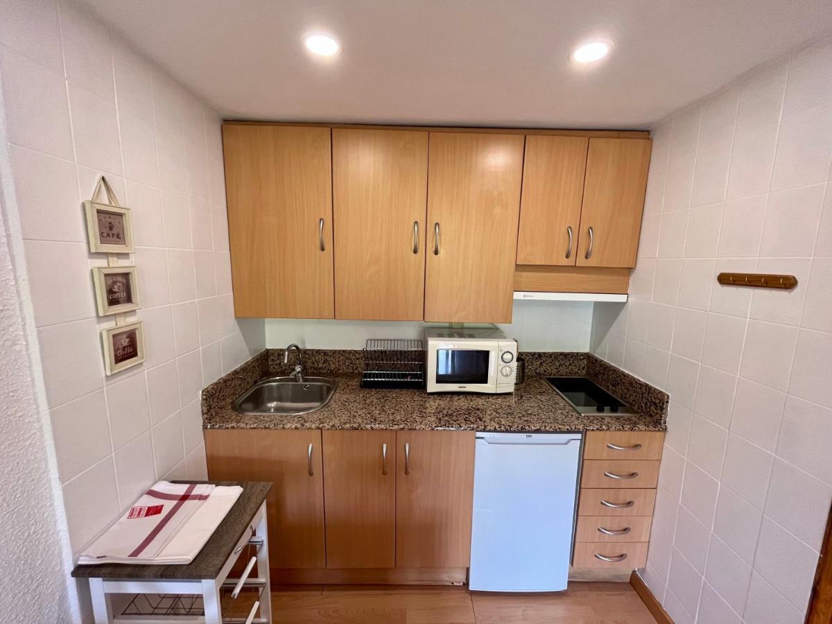 C20 - En Edif. Pirineos - Villmor Apartamento